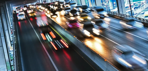 百度地图2022年度交通报告：超八成城市通勤高峰交通拥堵状况改善